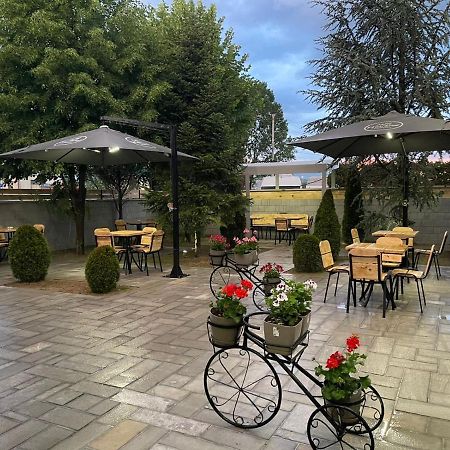 Hotel Edea Görice Dış mekan fotoğraf